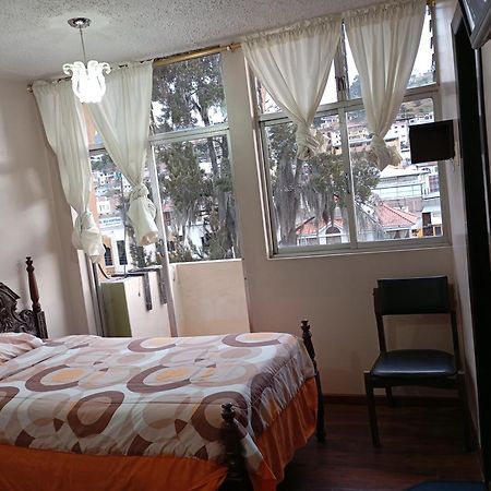 Hotel Saraguro Лоха Экстерьер фото